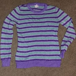 Girls cute sweater size large
